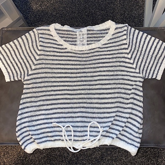 ULTRA RARE SADIE & SAGE KNIT TEE - Picture 2 of 5
